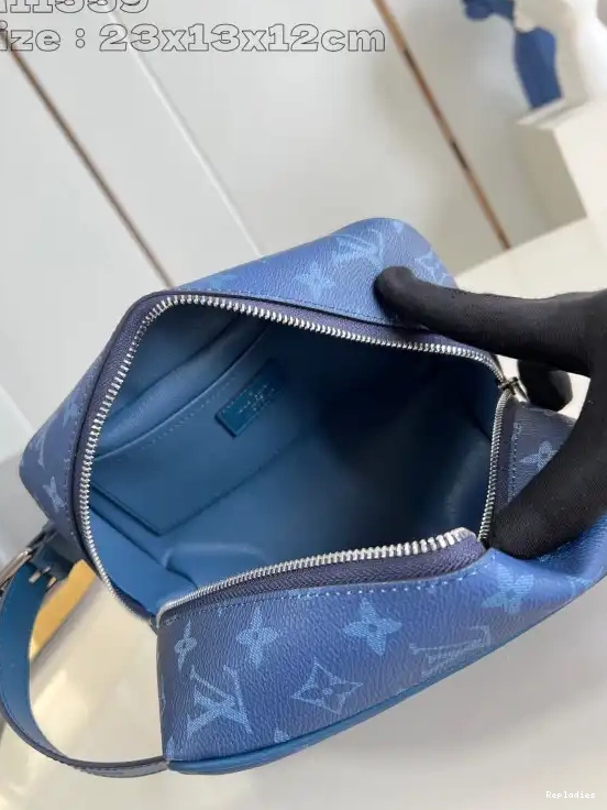 Fake Louis Bags DOPP LOCKER bag-23*13*12CM VUITTON KIT LOUIS 0508